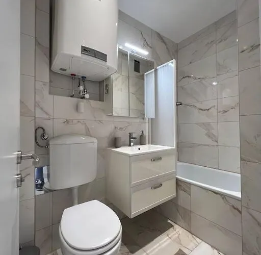 Neue Neben Der Meduni Und Dem Lkh *