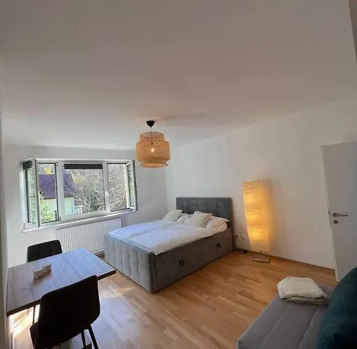 Neue Neben Der Meduni Und Dem Lkh Štýrský Hradec